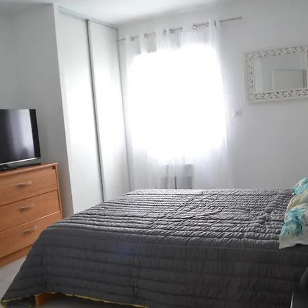 Maison Cosy Confort Dans Un Cadre De Verdure Casa de Férias *