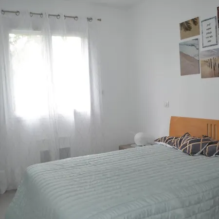 Maison Cosy Confort Dans Un Cadre De Verdure Casa de Férias *