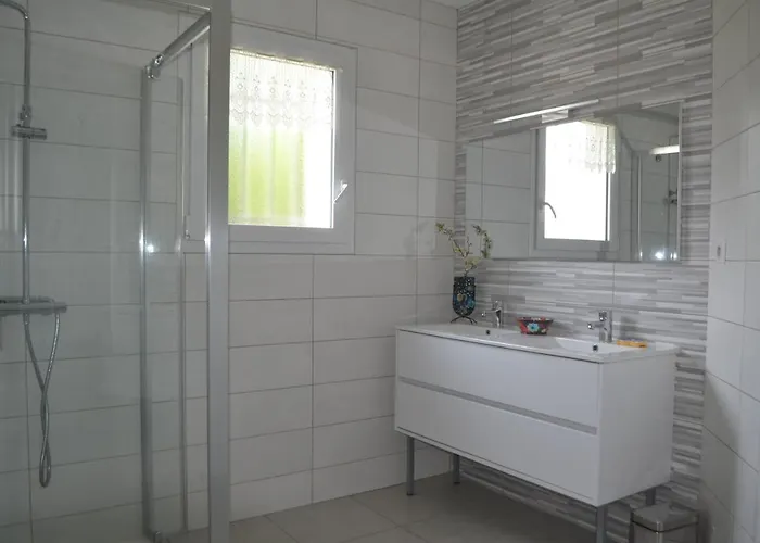 Casa de Férias Maison Cosy Confort Dans Un Cadre De Verdure *