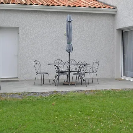 Maison Cosy Confort Dans Un Cadre De Verdure Prázdninový dům Le Sequestre