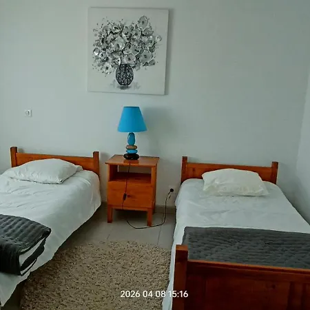 Maison Cosy Confort Dans Un Cadre De Verdure